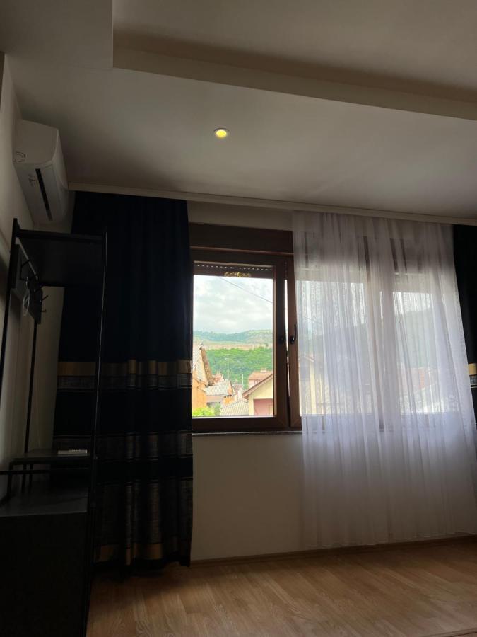 Zani Boutique Hotel Prizren Buitenkant foto